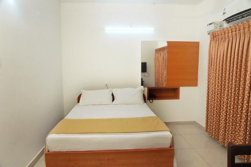 Surag Residency Otel Tiruchirappalli Dış mekan fotoğraf