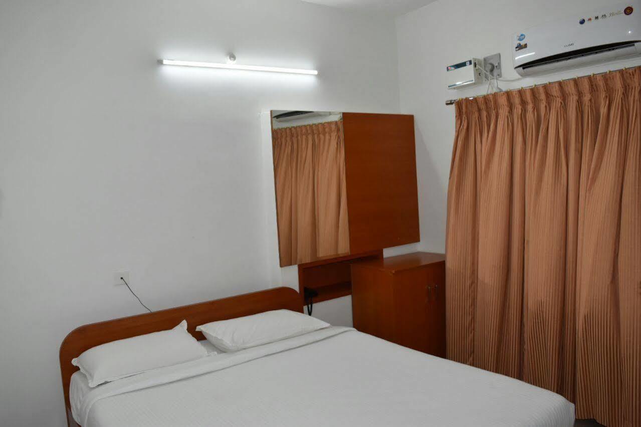 Surag Residency Otel Tiruchirappalli Dış mekan fotoğraf