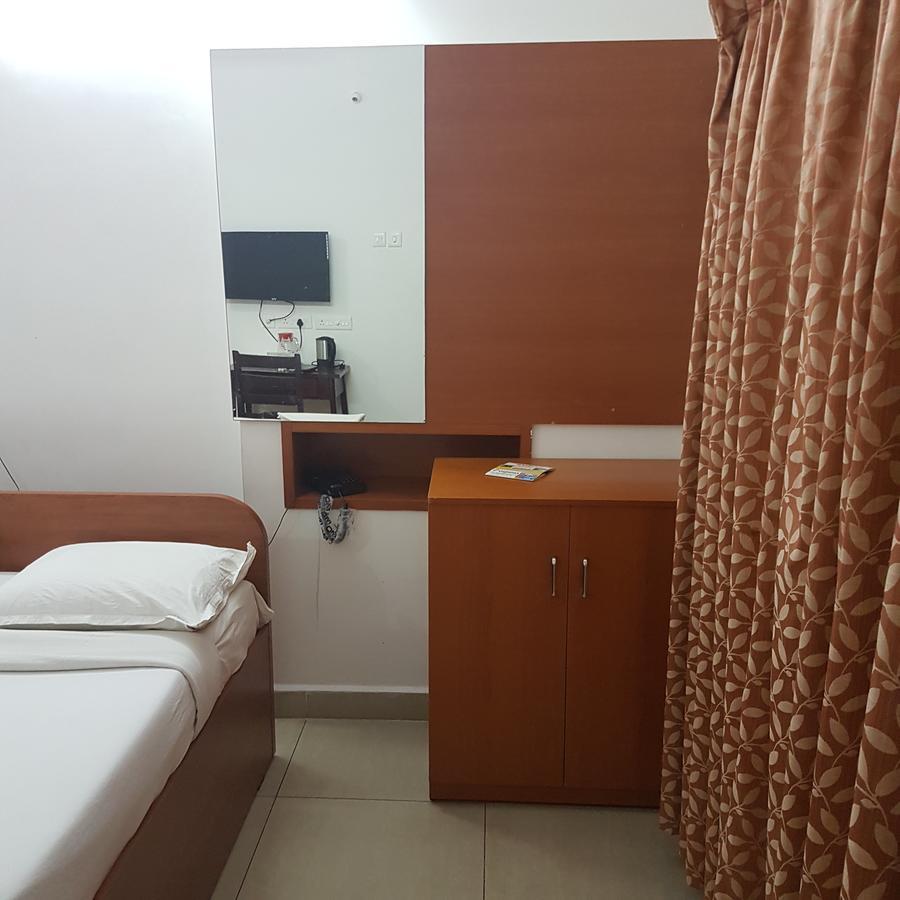 Surag Residency Otel Tiruchirappalli Dış mekan fotoğraf